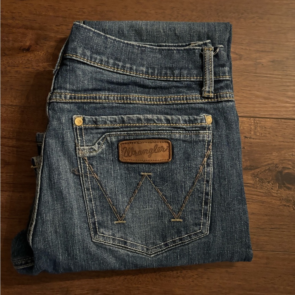 Worn once Wrangler Jeans